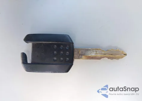 2005 Mercury Grand Marquis Gs из США, поврежденный, VIN 2MEFM74W85X650742